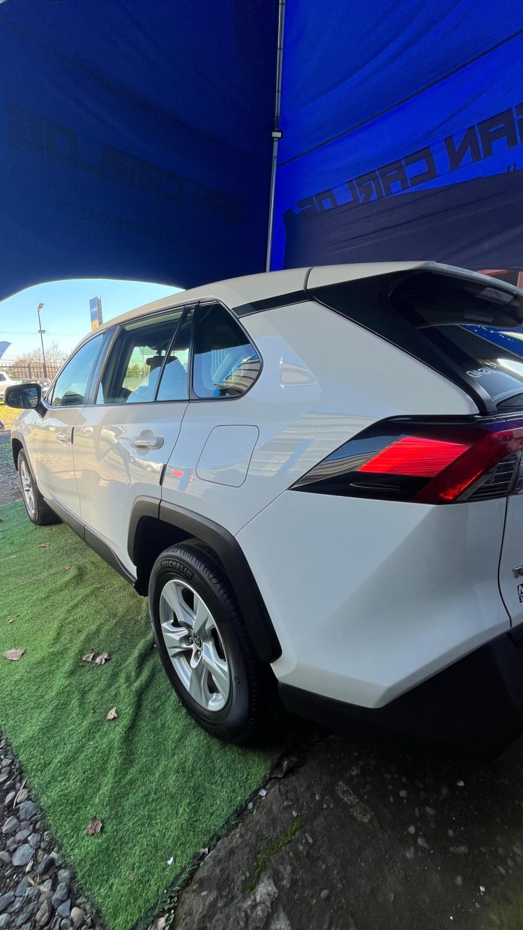TOYOTA RAV 4 MT 2020 2.0CC - Imagen 5