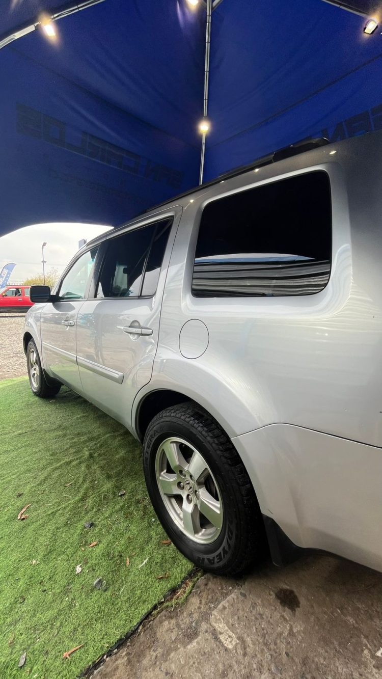 HONDA PILOT 2010 AT 3.5 CC 4X4 - Imagen 3