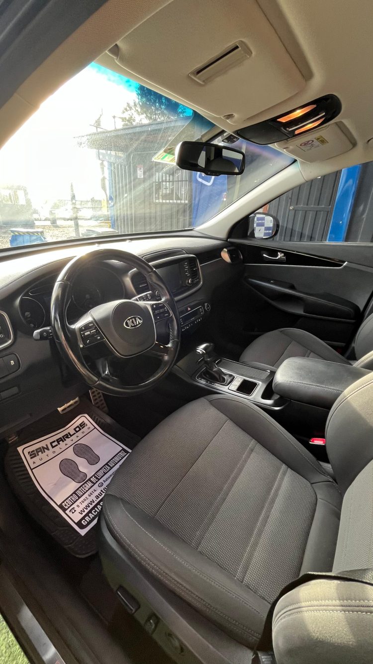 KIA SORENTO 2018 AT 2.4CC - Imagen 9